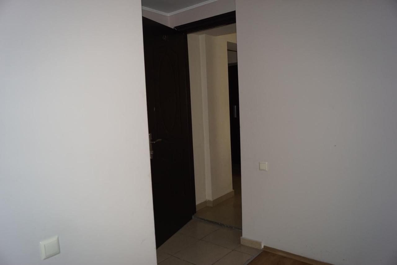 Iar Hotel Batumi Bagian luar foto